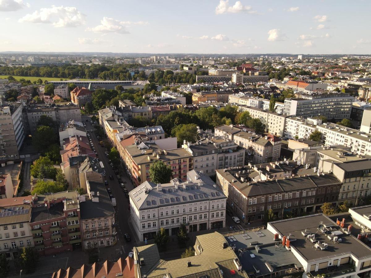 Plantonia Aparthotel Krakow Exterior photo